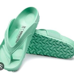 Birkenstock Women's Green Sandals